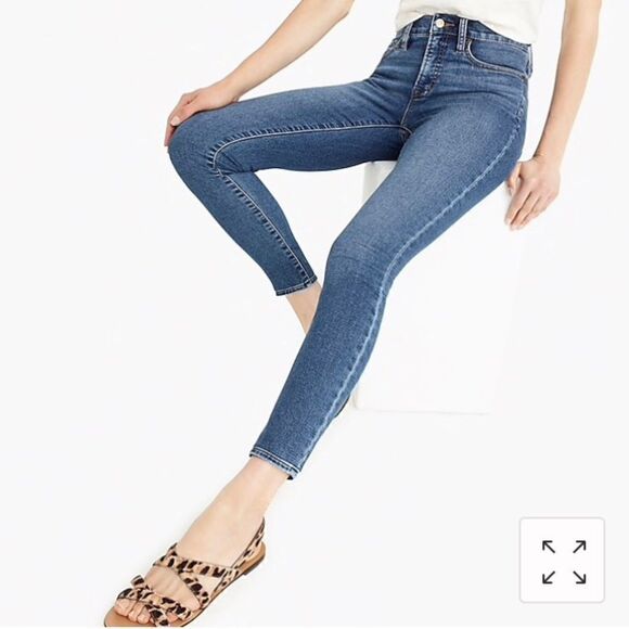 J Crew High Rise Jeggings in Medium Blue Wash - Picture 2 of 4